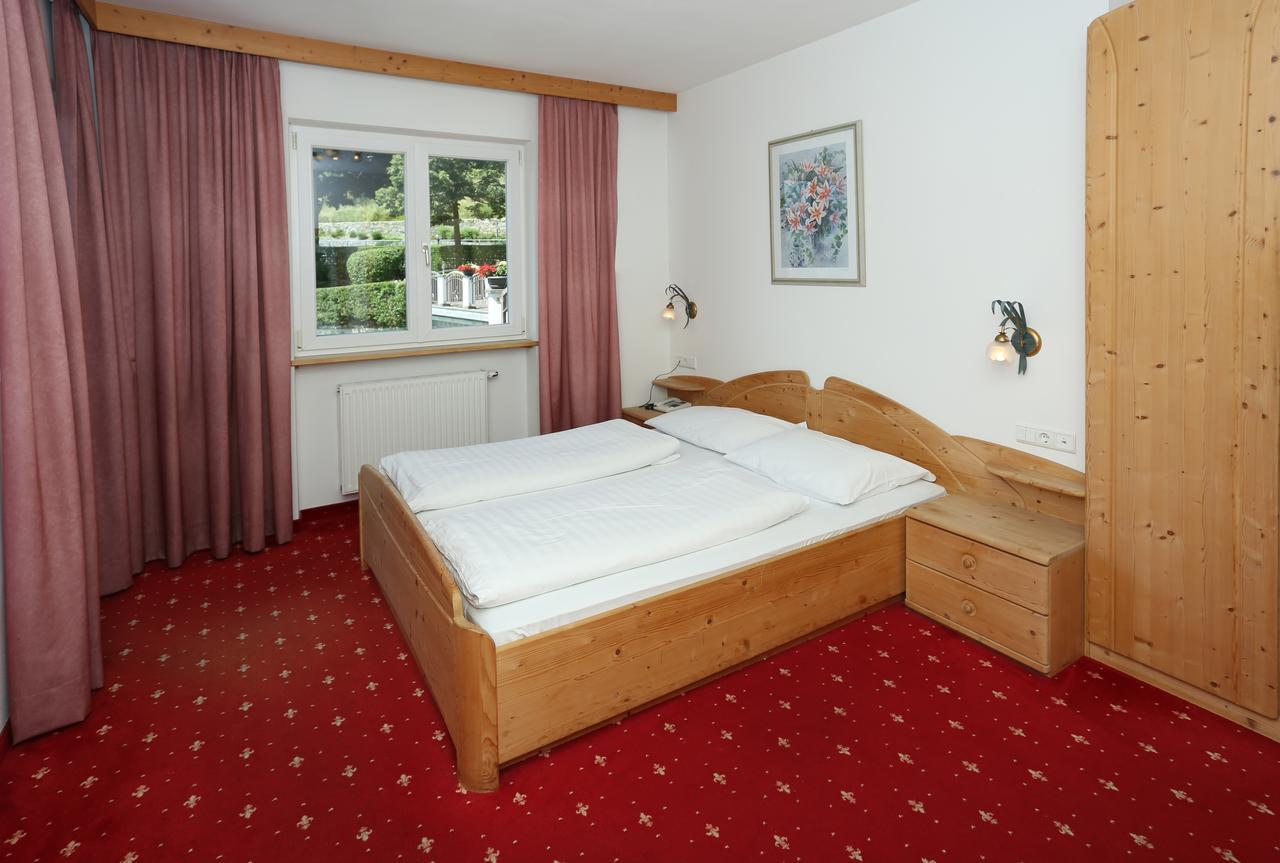 Hotel & Residence Egger Villandro Esterno foto