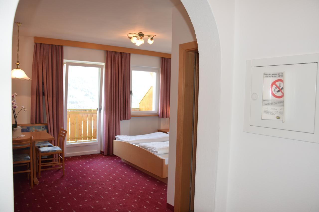 Hotel & Residence Egger Villandro Esterno foto